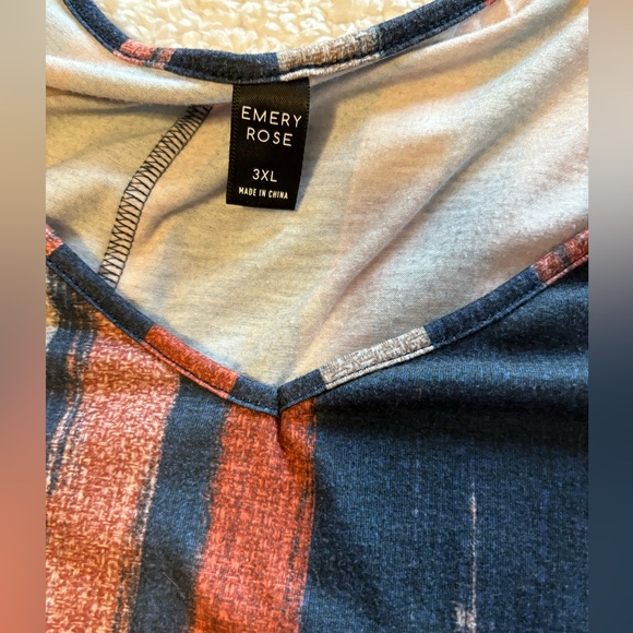 Soft Fall Colors Top - Picture 2 of 3